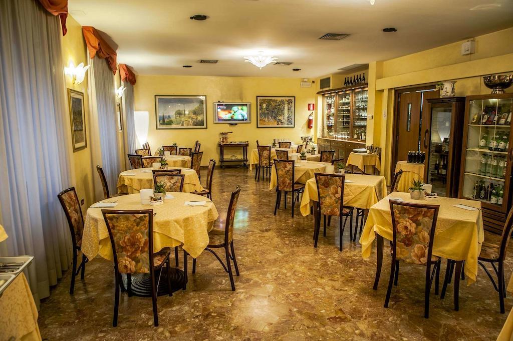 Nuovo Albergo Κιέτι Εξωτερικό φωτογραφία